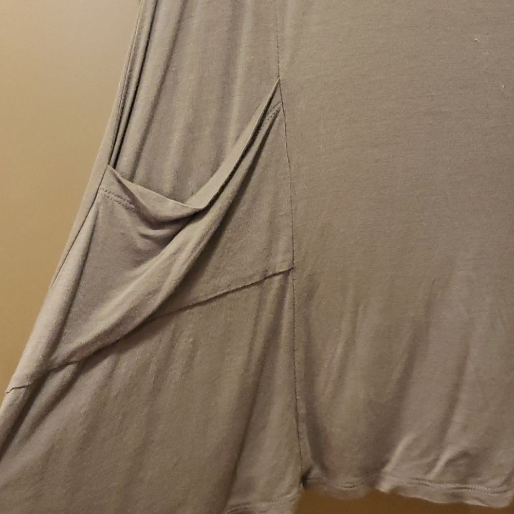 Tunic - Picture 2 of 2
